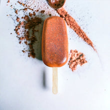 Load image into Gallery viewer, Roseshea Organic Ice cream bar Scented Amber Tobacco