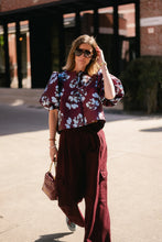 Load image into Gallery viewer, Cassie Cargo Pants (Burgundy)