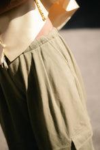 Load image into Gallery viewer, Cassie Cargo Pants (Khaki)