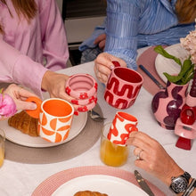 Load image into Gallery viewer, Leonor Mug (Retro Rhythm)