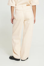 Load image into Gallery viewer, Hezallo Jeans (Sandy Beige)