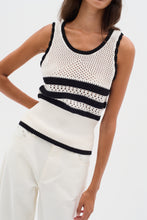 Load image into Gallery viewer, YancyIW Pullover (Black/White)