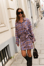 Load image into Gallery viewer, Kaia Shirt (Pink/Royal blue)