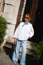 Load image into Gallery viewer, Copine Sweater (Light grey)