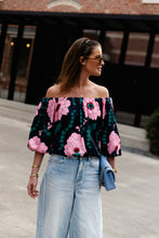 Load image into Gallery viewer, Rumi Top (Navy/Pink)