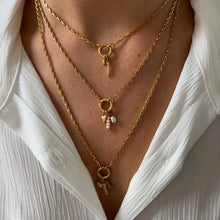 Load image into Gallery viewer, Base Fine Chain Necklace (45 cm)