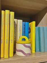 Load image into Gallery viewer, Maegen - Pablo Pot "Water Lotus & Rose" Candle