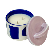 Load image into Gallery viewer, Maegen - Pablo Pot "Crisp Green Apple" Candle