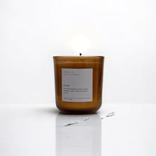 Load image into Gallery viewer, Alien Candle