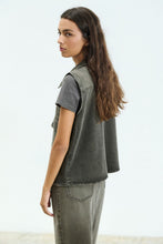 Load image into Gallery viewer, Adel Vest (Mold Green)
