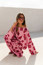 Load image into Gallery viewer, Gill Satin Pants (Baroque rose)
