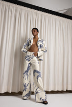 Load image into Gallery viewer, Nova Jacket