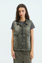 Load image into Gallery viewer, Adel Vest (Mold Green)