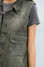 Load image into Gallery viewer, Adel Vest (Mold Green)