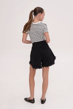 Load image into Gallery viewer, Domna Shorts (Black)