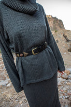Load image into Gallery viewer, Stary Eyes Leather Belt