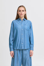 Load image into Gallery viewer, Ihbeccos Shirt (Blue)
