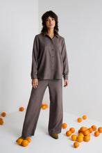 Load image into Gallery viewer, Remi Shirt (Brown)
