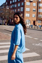 Load image into Gallery viewer, Knitty Poloshirt (Blue)
