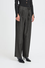 Load image into Gallery viewer, Ihlivola Pants

