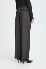 Load image into Gallery viewer, Ihlivola Pants
