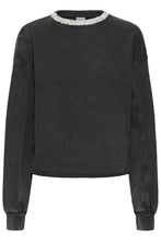 Load image into Gallery viewer, Ihmissa Sweater
