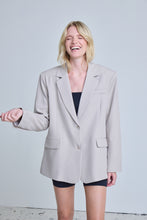 Load image into Gallery viewer, Ihfava Oversized Blazer (Beige)
