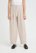 Load image into Gallery viewer, Ihfava Barrel Trousers (Beige)
