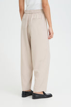 Load image into Gallery viewer, Ihfava Barrel Trousers (Beige)
