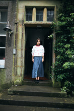 Load image into Gallery viewer, Belablue Knit (White/Hearts)
