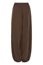 Load image into Gallery viewer, Fava Trousers (Brown)
