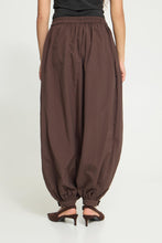 Load image into Gallery viewer, Gafna Trousers (Coffee Brown)
