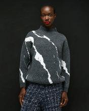 Load image into Gallery viewer, Ermesinde Sweater (Anthracite)
