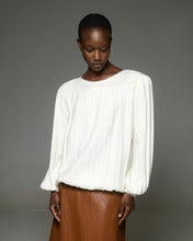 Load image into Gallery viewer, Montijo Sweater (Off White)

