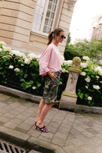 Load image into Gallery viewer, Emily Shirt (Pink)
