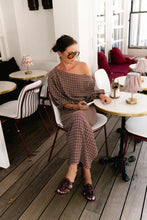 Load image into Gallery viewer, Cosette Signature Blouse (Burgundy)
