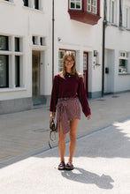 Load image into Gallery viewer, Tamsin Top (Burgundy)
