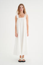 Load image into Gallery viewer, VanidaIW Dress (White)
