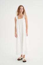 Load image into Gallery viewer, VanidaIW Dress (White)
