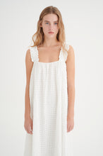 Load image into Gallery viewer, VanidaIW Dress (White)
