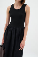 Load image into Gallery viewer, DagnamaIW Dress (Black)
