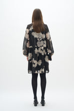 Load image into Gallery viewer, Darval Dress (Floral)
