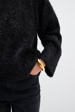 Load image into Gallery viewer, YelenaIW Pullover
