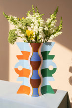 Load image into Gallery viewer, Giza Paper Flower Vase
