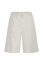 Load image into Gallery viewer, Ihleevana Bermuda (Light Grey)
