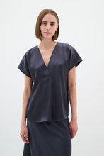 Load image into Gallery viewer, RinnaIW Blouse
