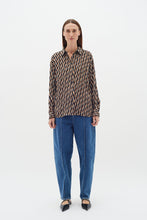 Load image into Gallery viewer, MaltiI Shirt (Brown)
