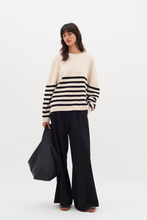 Load image into Gallery viewer, Kaylla Pullover (Black stripes)
