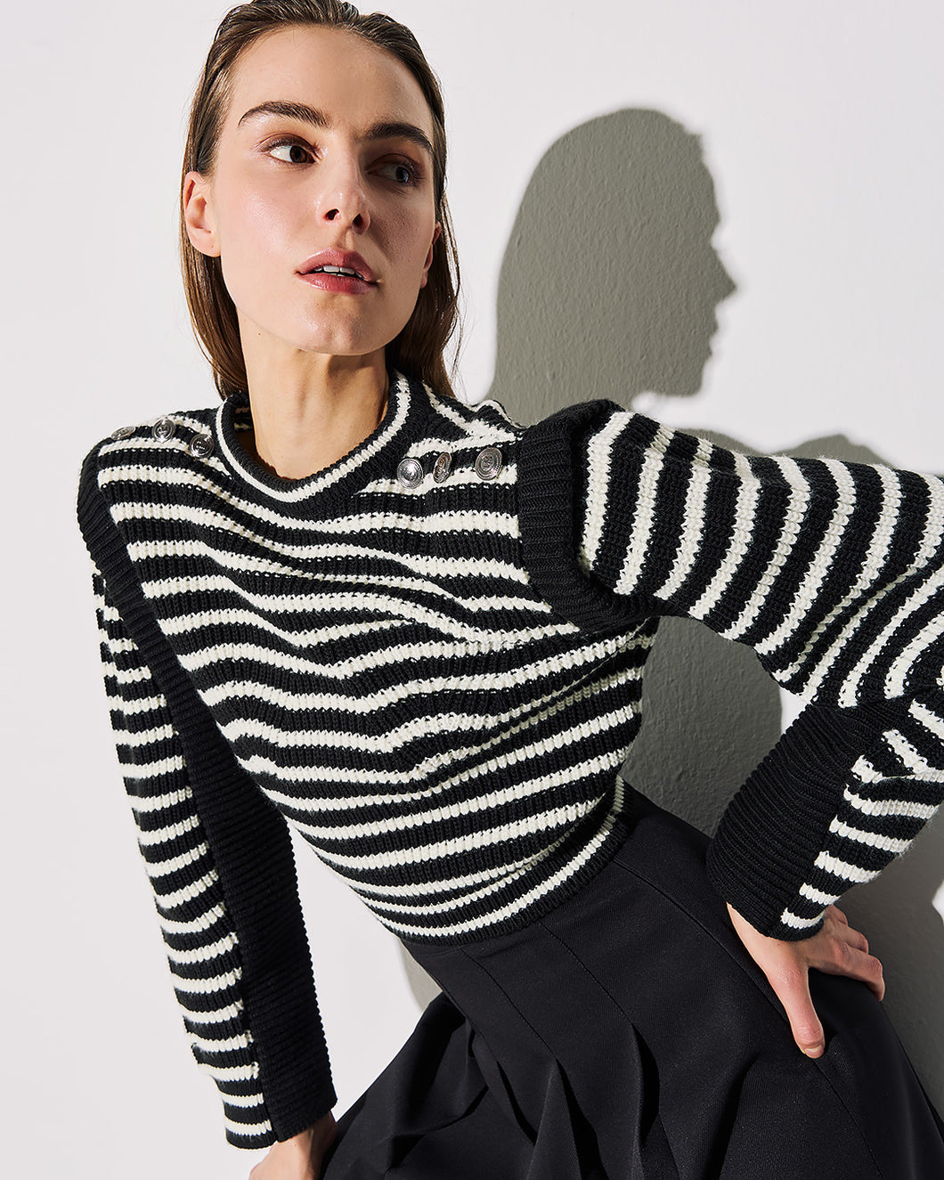 Tampere Sweater (Black/White)