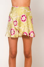 Load image into Gallery viewer, Julianne Skirt (Lime)
